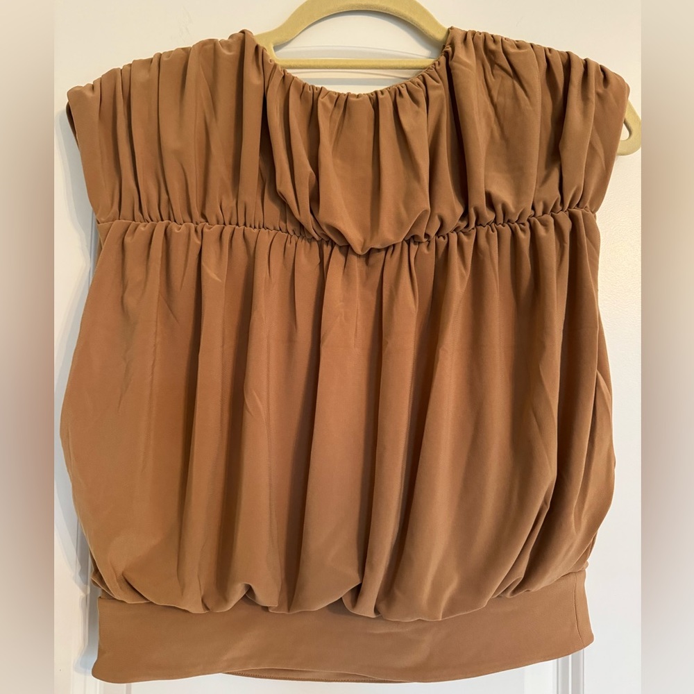 NEW Express Tan Smocked Blouse NWT Matte Jersey Ruched Banded Cropped Top - Picture 4 of 7